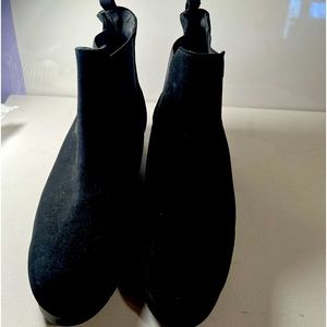 Black suede size 40 wedge rubber sole bootie. New without tags